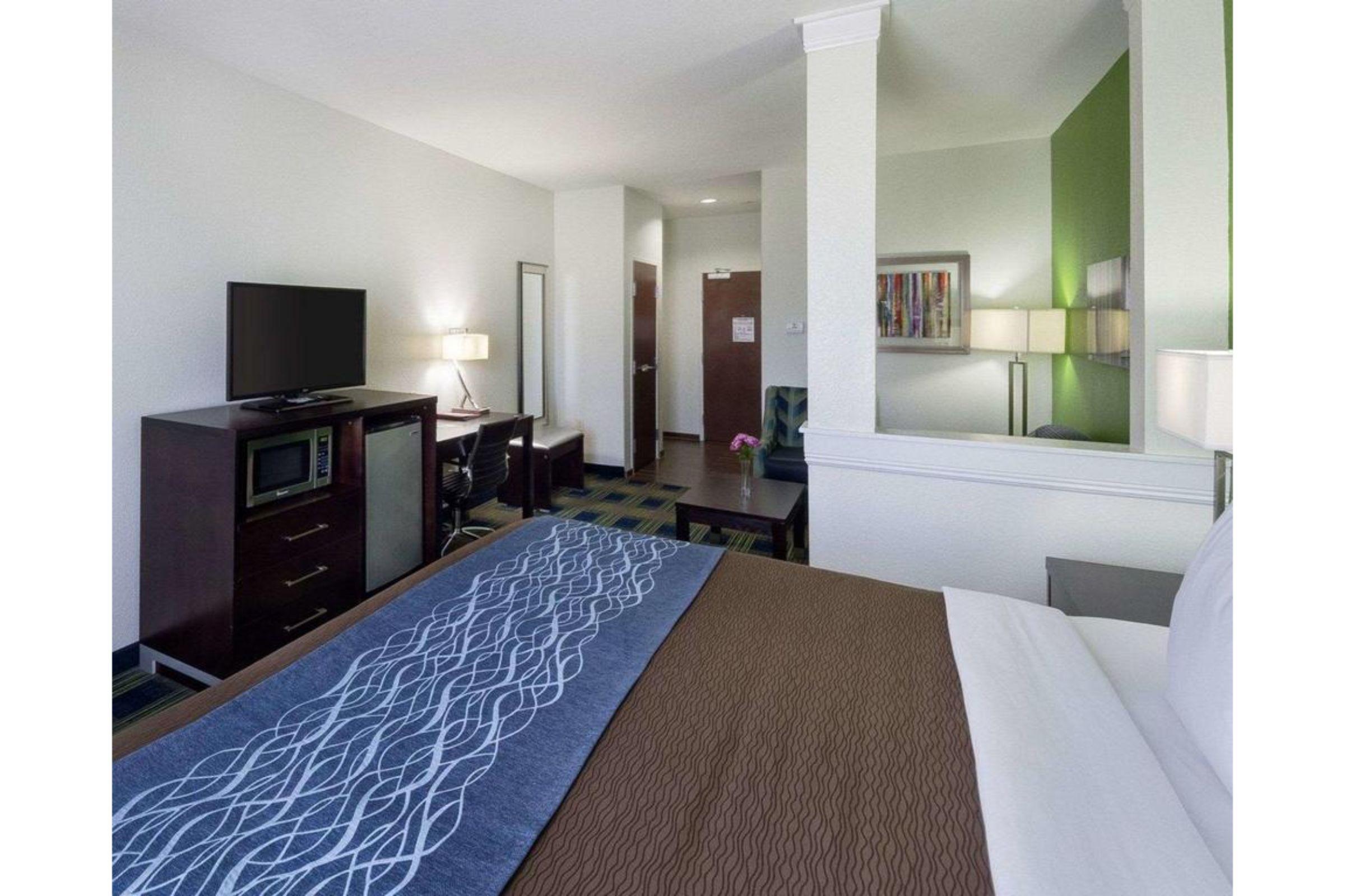 Comfort Inn & Suites Victoria North Exteriér fotografie