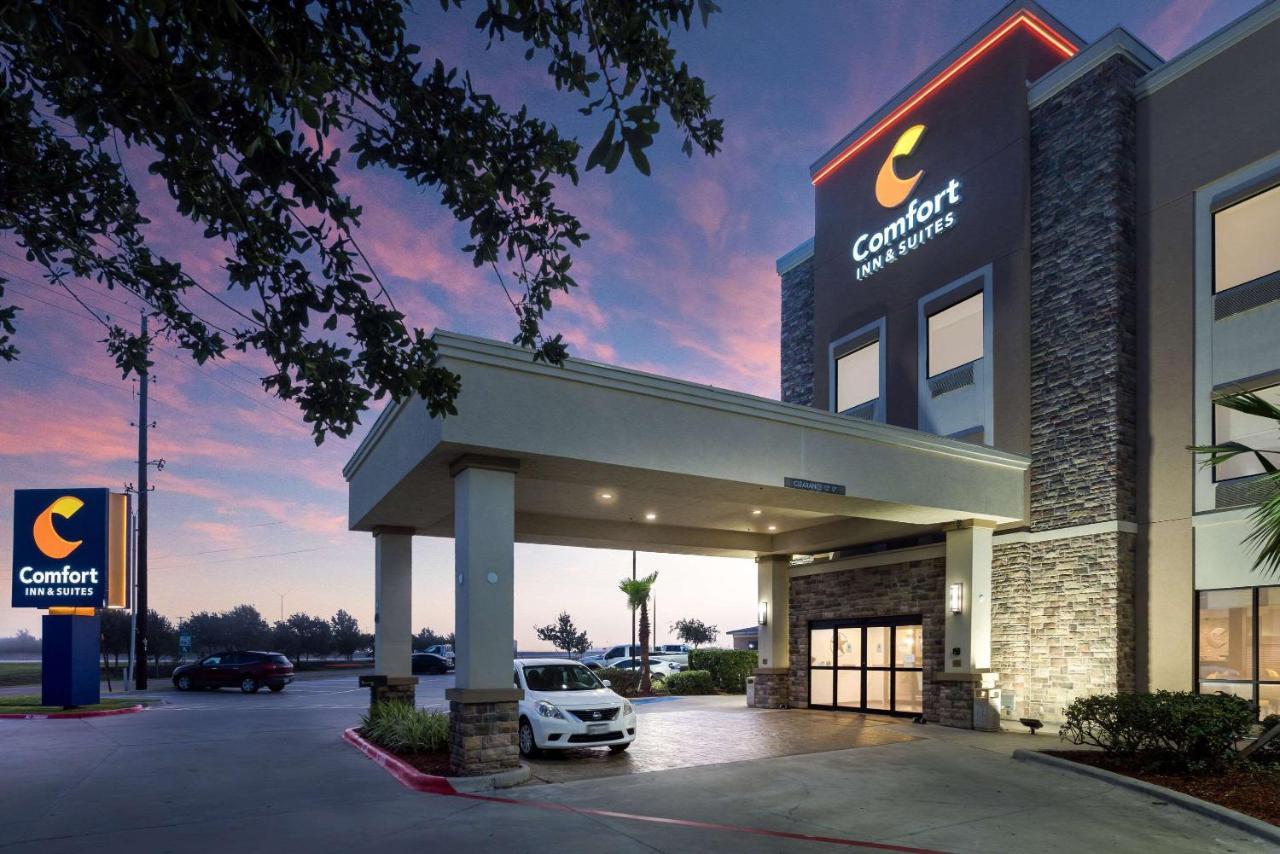 Comfort Inn & Suites Victoria North Exteriér fotografie